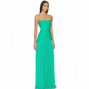 Alexis Sunniva Dress in Green, Brand new